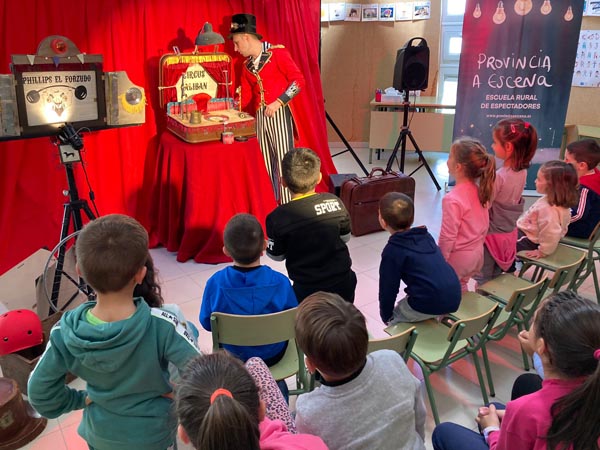 Casi siete mil espectadores participan en la cuarta edición de 