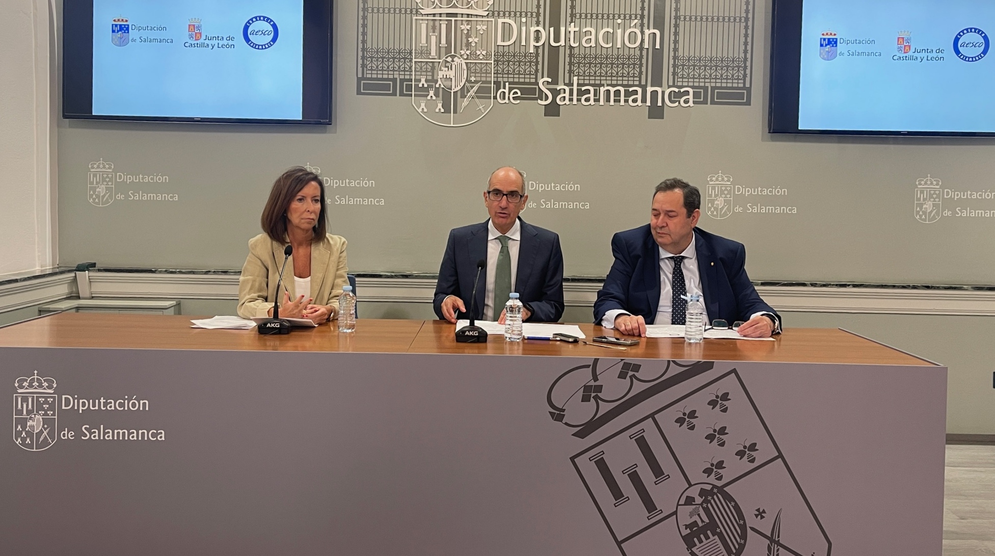 La Diputación y la Junta, en colaboración con AESCO, lanzan una nueva edición de los Bonos del Comercio Rural